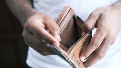 سبعة أخطاء مالية يقع فيها الجميع تقريباً