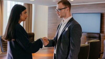 مقابلة العمل: استعداد يصنع الثقة