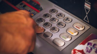 التحويلات داخل المغرب: الطرق المتاحة وكلفة كل واحدة