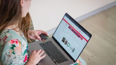 Compras por internet con tarjeta: cómo hacerlas con seguridad